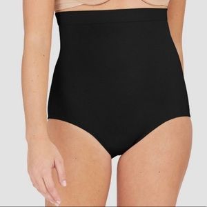🆕 ASSETS by Spanks High Waisted Shapewear Brief